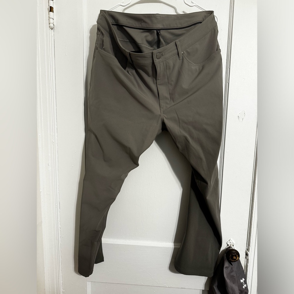 Lululemon ABC 5 pocket pant